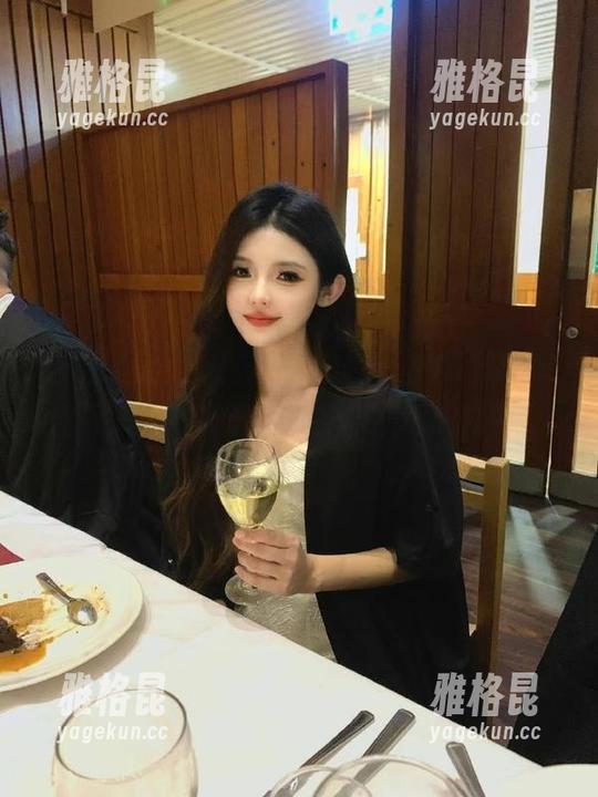 51.cg 享受吃瓜盛宴,赶快在51.cg收藏并观看那些让你欲罢不能的内容
