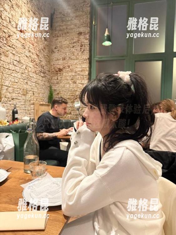 51cg 51cg吃瓜网免费登录体验后,我只想大声吐槽这瓜太酸!