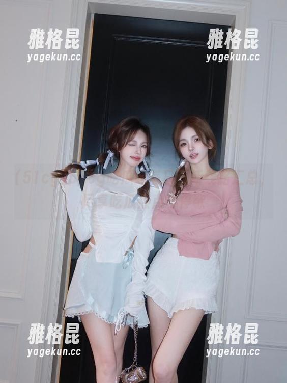 51cg 51cg吃瓜网每日更新线路汇总,尽享吃瓜热点不停歇