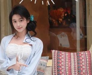 51cg吃瓜今日吃瓜少女必看，网址爆料不停，吃瓜不停歇！