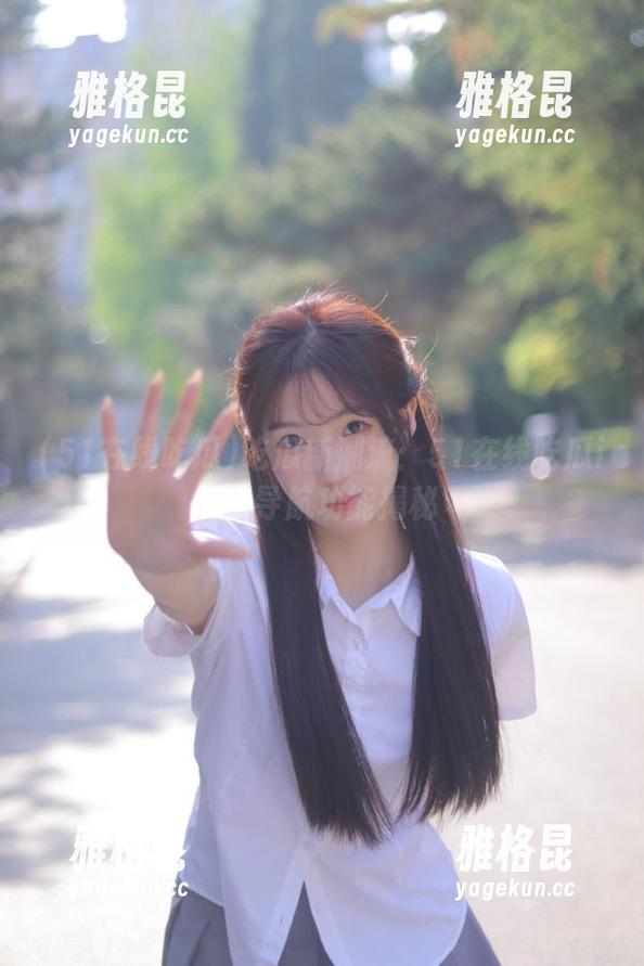 51在线吃瓜 吃瓜新潮流:51在线吃瓜iOS导航功能揭秘