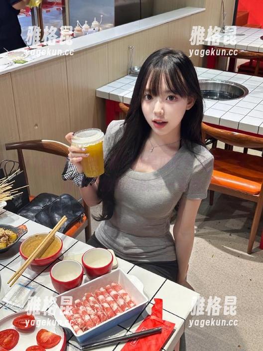 718黑瓜吃料 在718黑瓜吃料登录,获取独家视频吃瓜第一手料