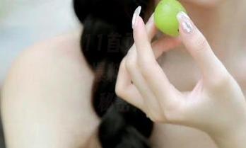 在zztt11首页，你可以第一时间看到最新发布的爆料，彻底解锁娱乐圈的秘密！