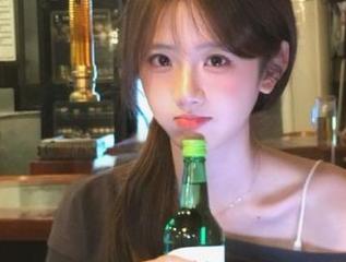 观看全网吃瓜分区内容，动漫游戏风格热点事件精彩呈现