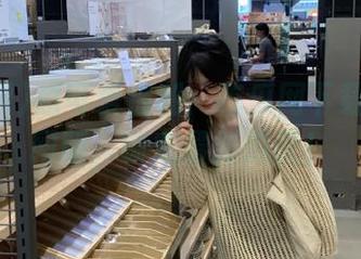 超可爱福利：吃瓜网下载iOS官网版，锁定最新瓜讯！
