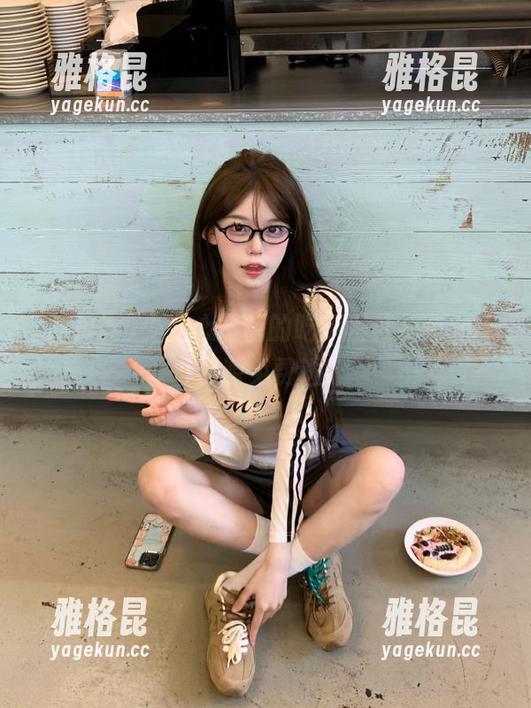 吃瓜网 少女心爆棚的吃瓜网红抖音yuki资源免费送!