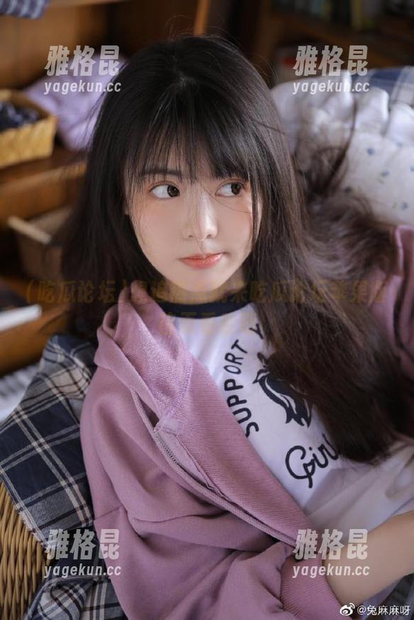 吃瓜论坛 想追热点就来吃瓜论坛苹果版首页看看吧