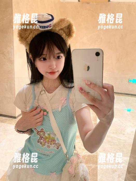 超好用的黑料社app下载苹果版，热门瓜消息随时看！